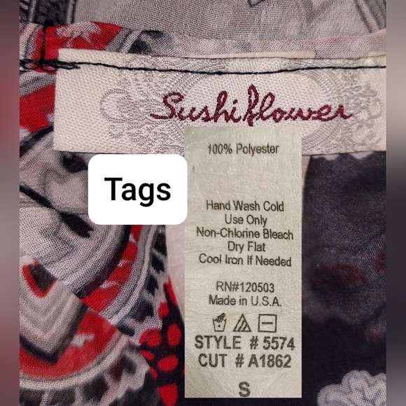 Sushi flowers Red & Black Print Detail blouse size S - Picture 9 of 9
